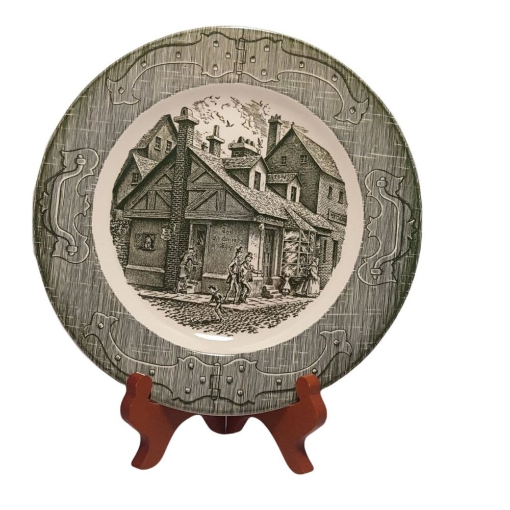 VTG Royal China The Old Curiosity Shop Green 10"‎ Dinner Plate Transfer